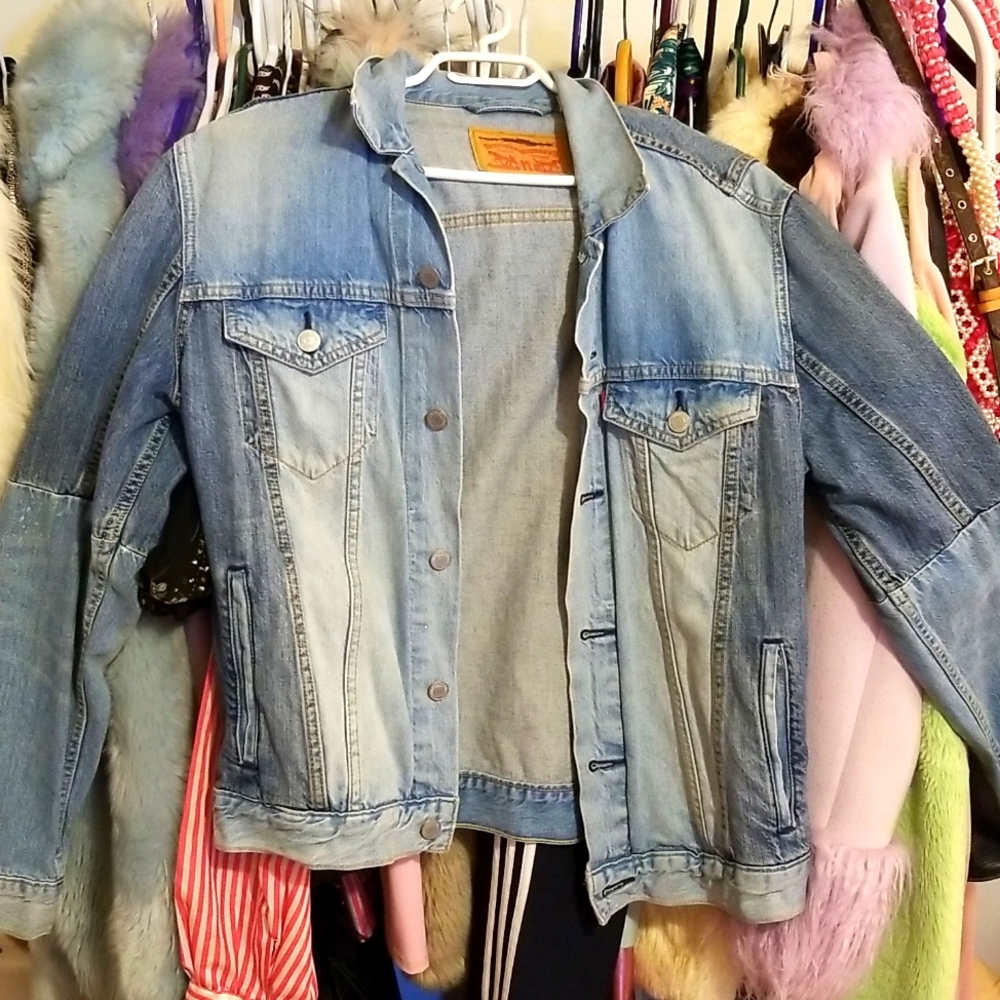 Classic Levis Denim Jacket